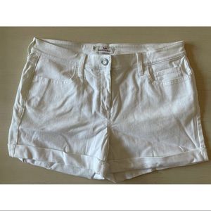 Vineyard Vines White Jean Shorts